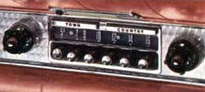 Image: 1957 Ford Thunderbird Volumatic Signal-Seek Radio