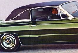 1966 Ford Thunderbird Town Landau in Ivy Green Metallic with Black Vinyl Roof